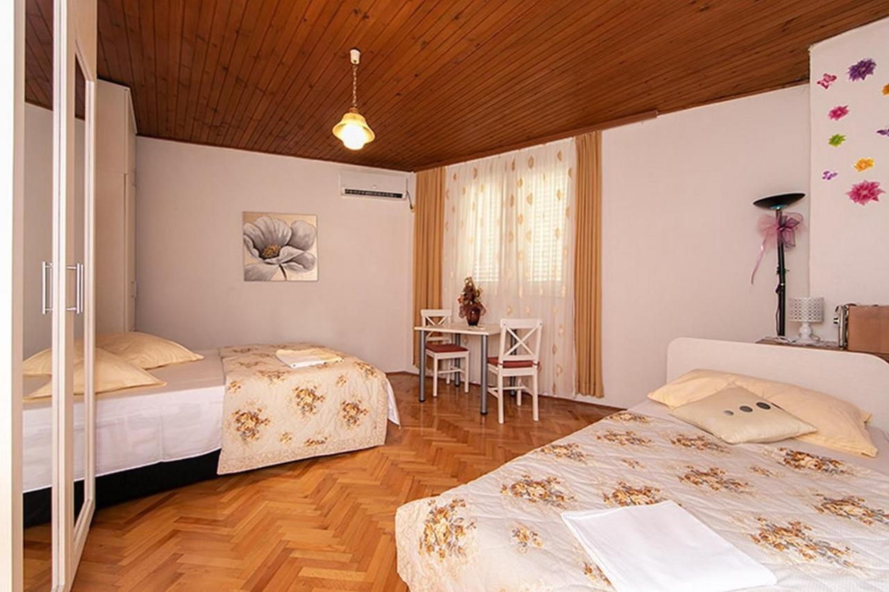 Apartment Tucepi 6695A Extérieur photo